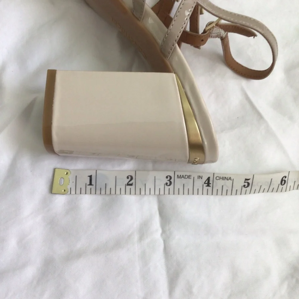 Calvin Klein never worn